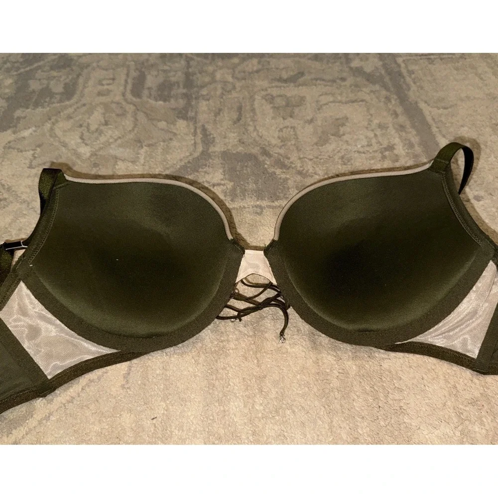 New Victoria's‎ Secret Very Sexy Push Up Bra Olive Green Lace Up Jewel Bra 32DD